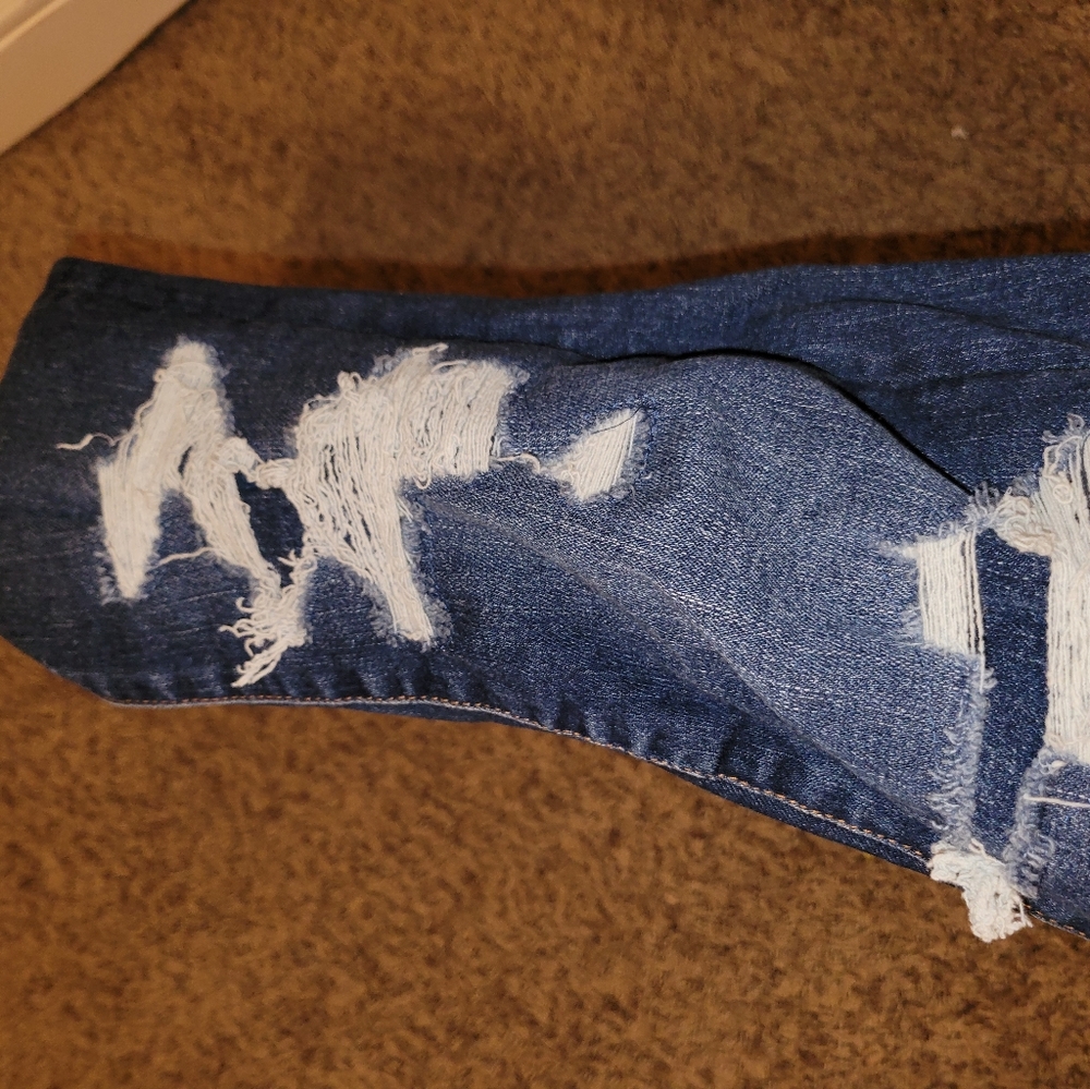 Jeans - Picture 3 of 3